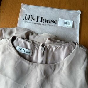 JJ House: Sheath/Column Scoop Tea-Length Chiffon Dress